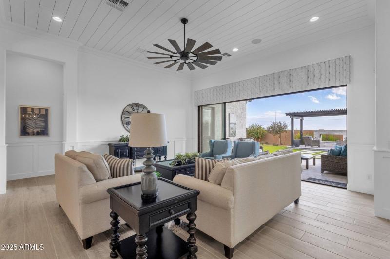 136-web-or-mls-1063-e-palm-bch-dr