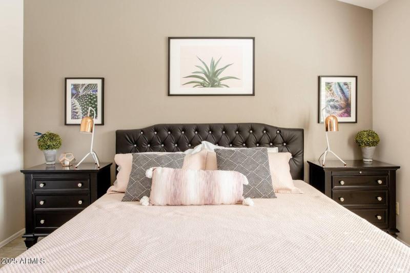 King Size Bed Primary