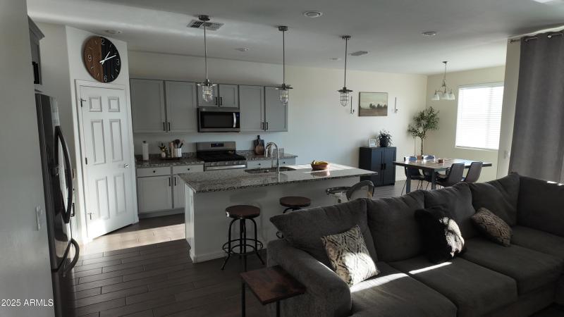 dji_mimo_20251003_165418_20251003165418_