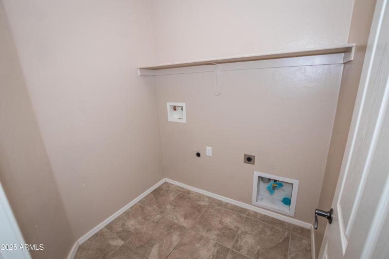 1804 Prairie Grass Dr 10-03-2025 (72)