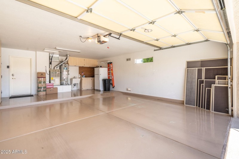 35-web-or-mls-QVB02263-HDR