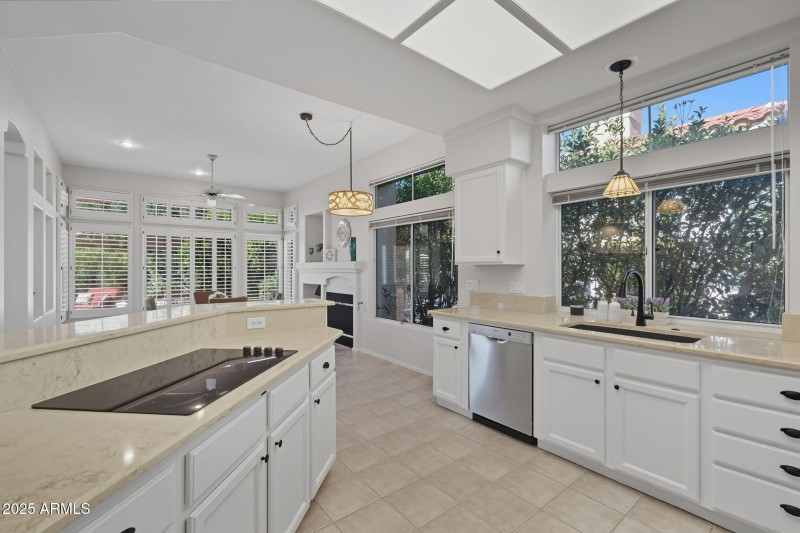 28-web-or-mls-Silver-28