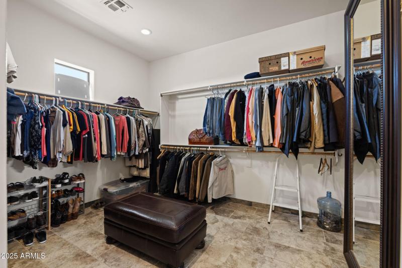 MASTER CLOSET
