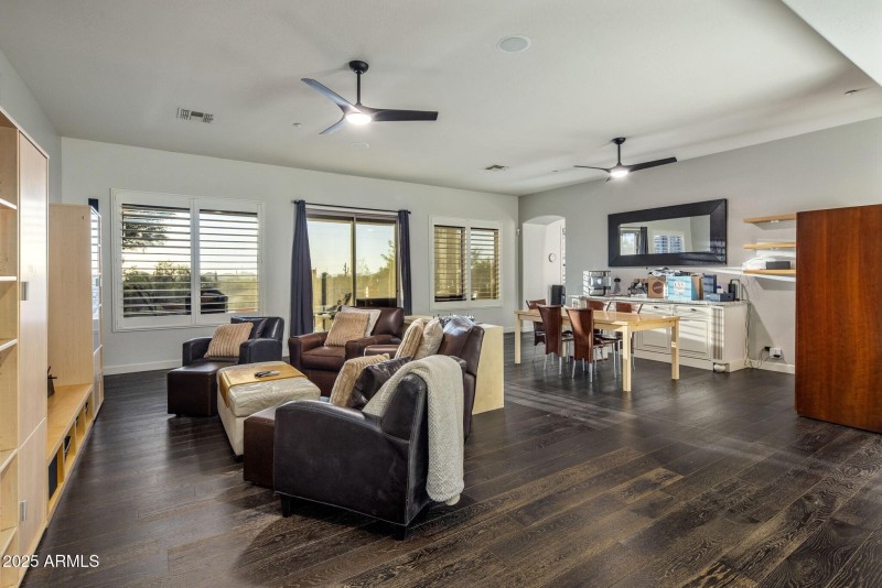 018_Formal Living Dining Areas