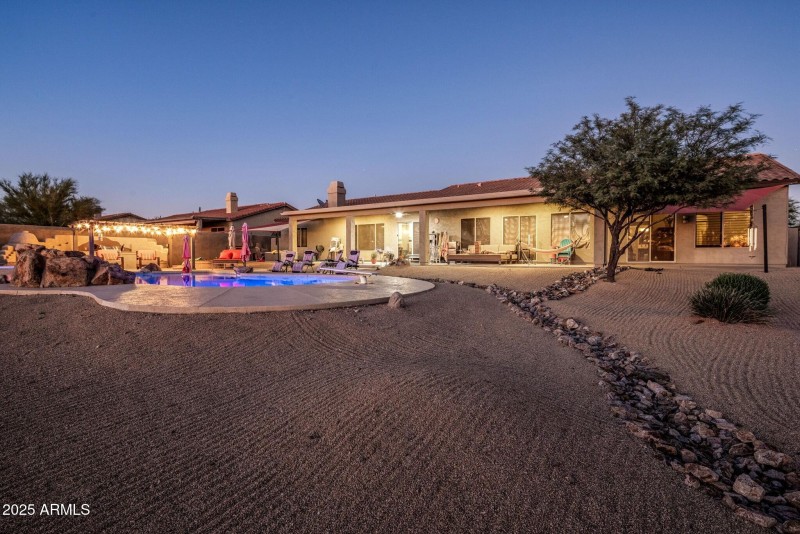 005_Back of the home 2