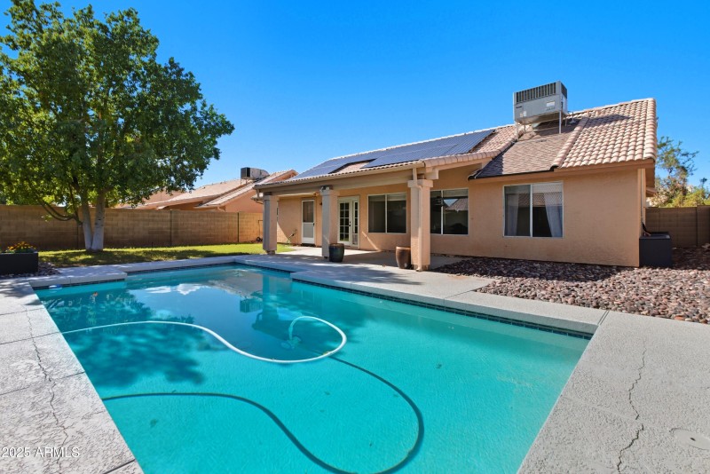 30-4219 E San Angelo Ave