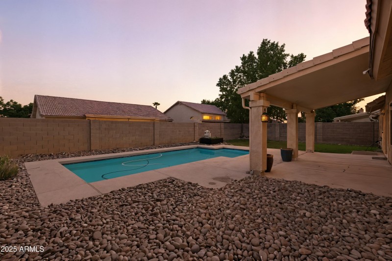 35-4219 E San Angelo Ave