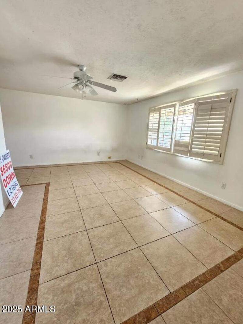 Extra Room, Family Room, Office, Den