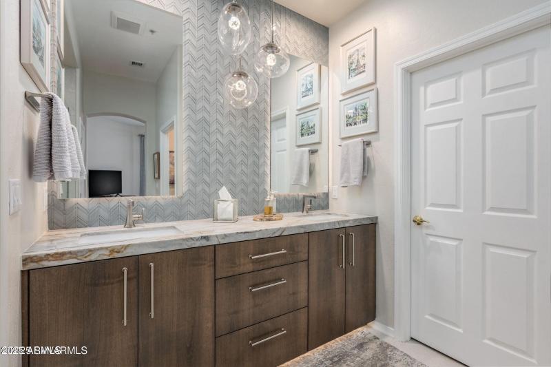 20250420182726454349000000-o