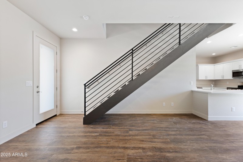 4307 N 13th Pl-7