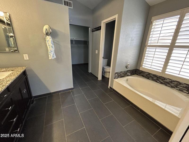 20713 N. 56th Ave. MBath2