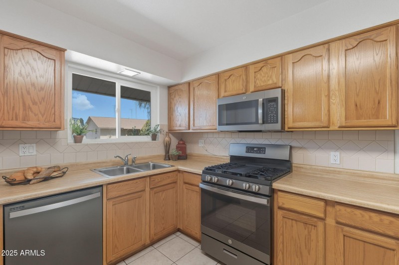 18-web-or-mls-Clair-18