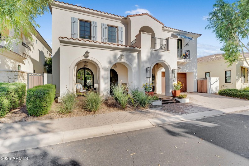 2-web-or-mls-North 39th-3