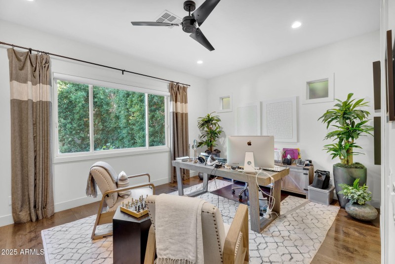 29-web-or-mls-North 39th-25