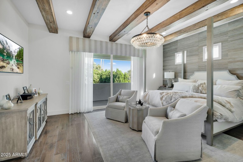 32-web-or-mls-North 39th-31