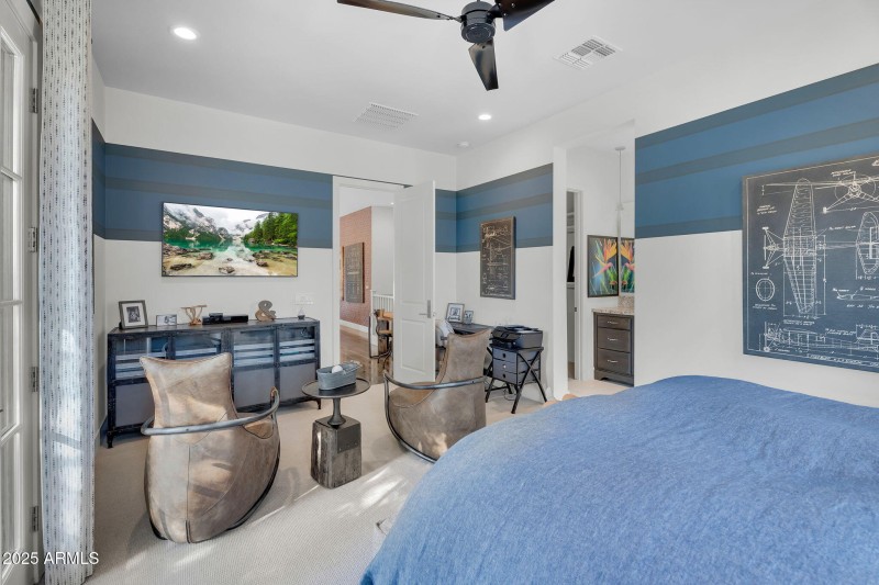 52-web-or-mls-North 39th-55