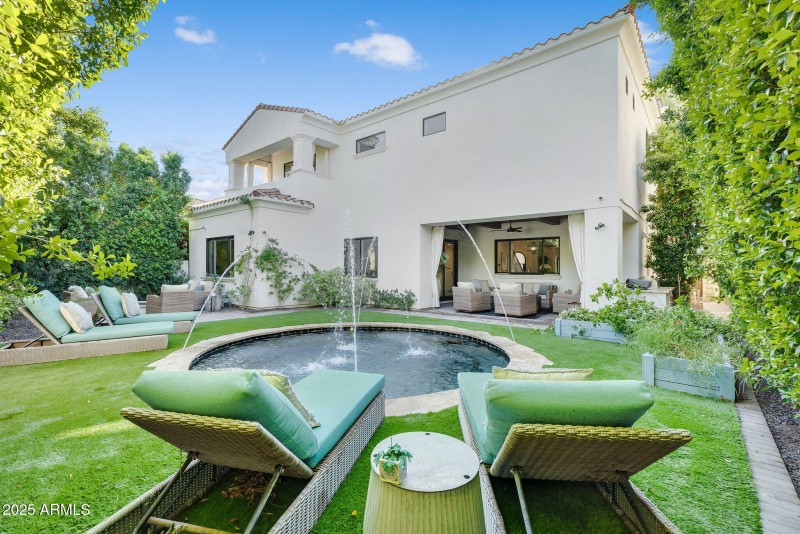 68-web-or-mls-North 39th-78