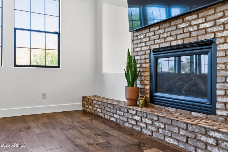 45_3428_N_Park_St45_mls