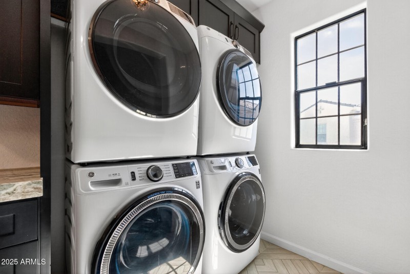 90_3428_N_Park_St90_mls