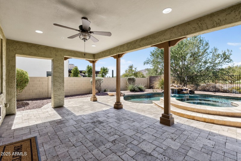 96_3428_N_Park_St96_mls