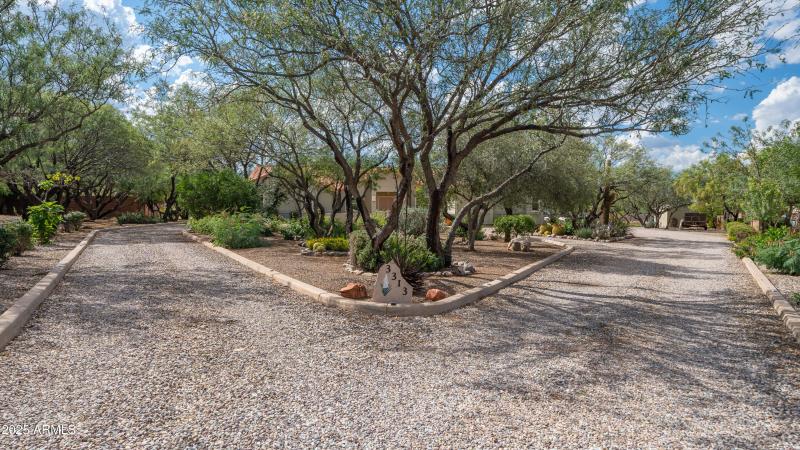 Exterior - 3313 E Ute Pl-2