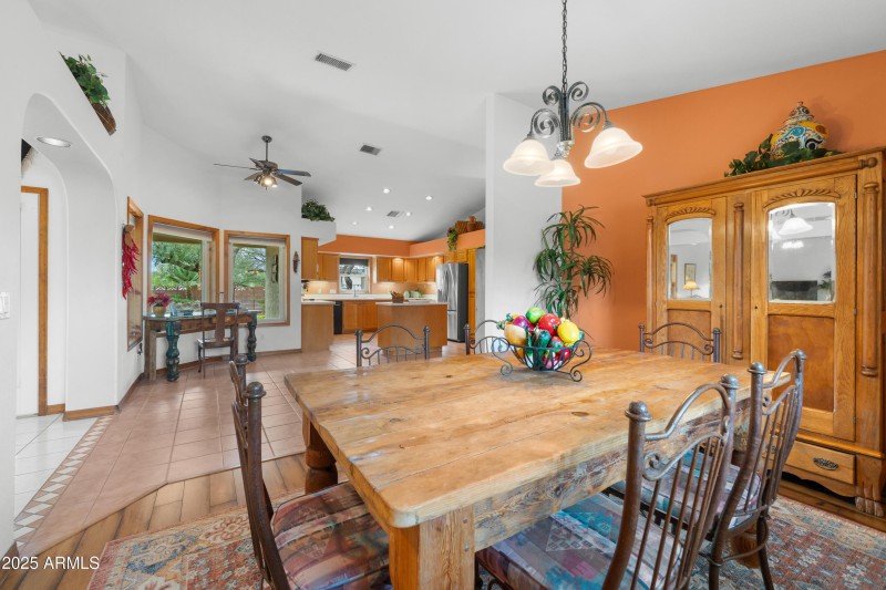 Interior - 3313 E Ute Pl-24