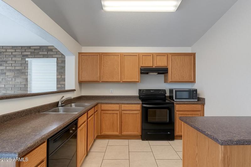 0B61CDC0-949A-419E-99A1-5DD8ADDAD0FD