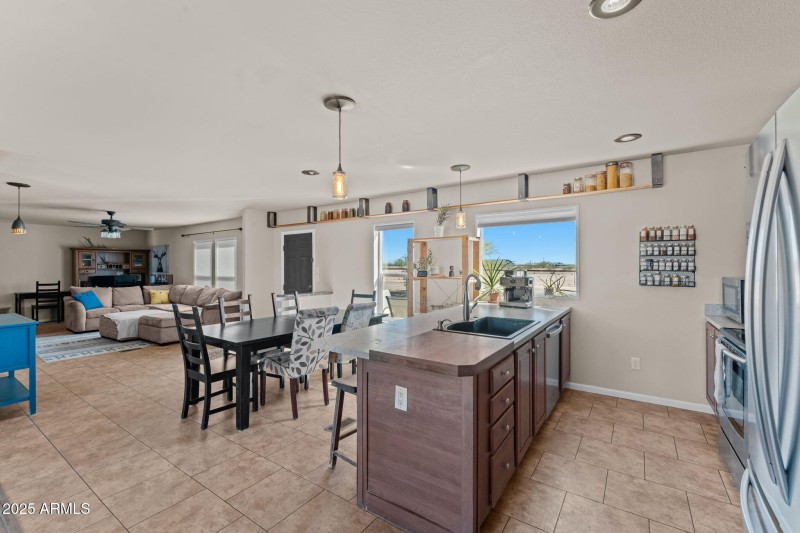 21-web-or-mls-DSC06780