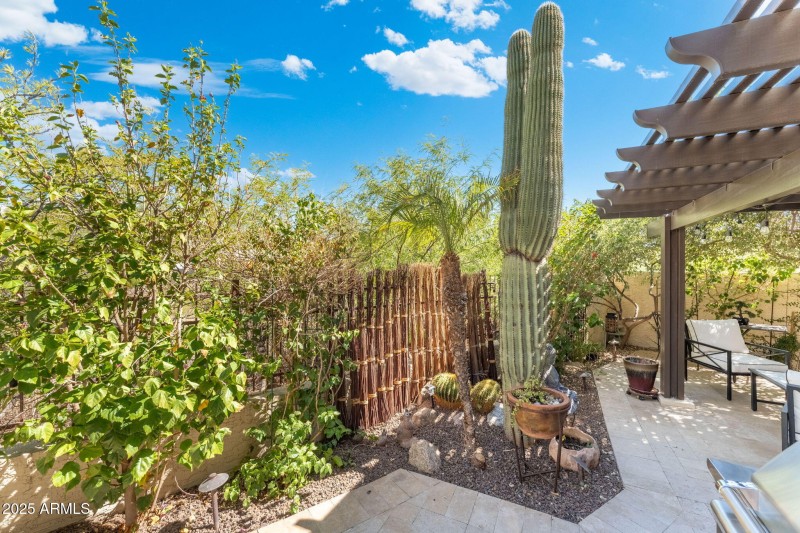 60-web-or-mls-DSC06596-HDR-2-Edit