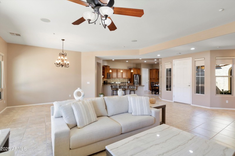 SPACIOUS FOR ENTERTAINING