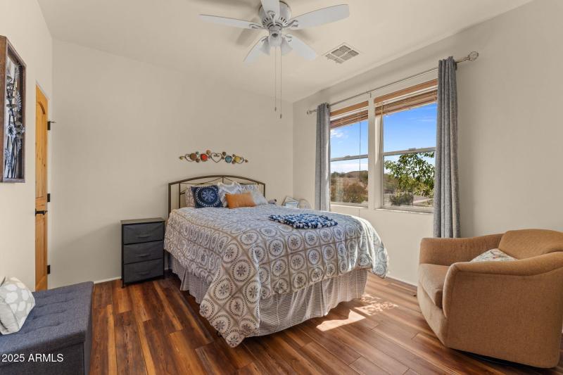 18-web-or-mls-DSC05772