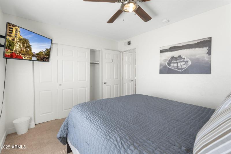 15-web-or-mls-Photo Oct 03 2025, 1 06 53