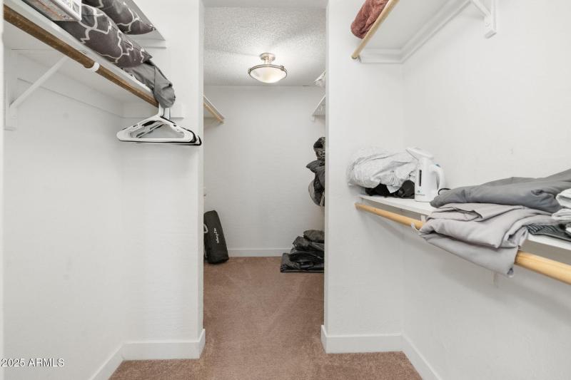 18-web-or-mls-Photo Oct 03 2025, 1 16 29