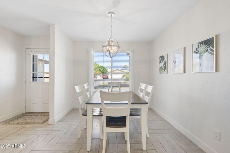 22-web-or-mls-Photo Oct 03 2025, 1 19 02