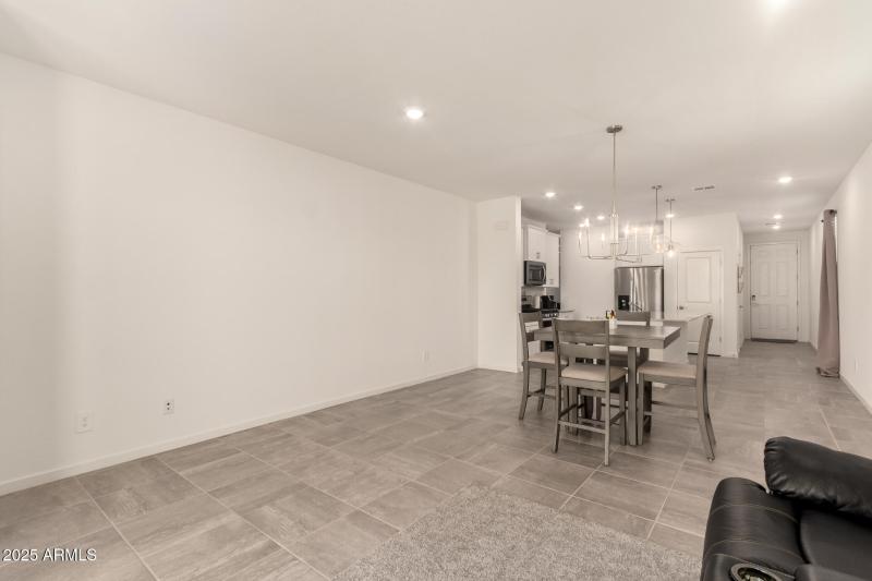 08 - Hayden Rose 3022