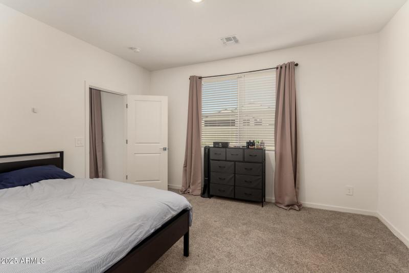 18 - Hayden Rose 3022