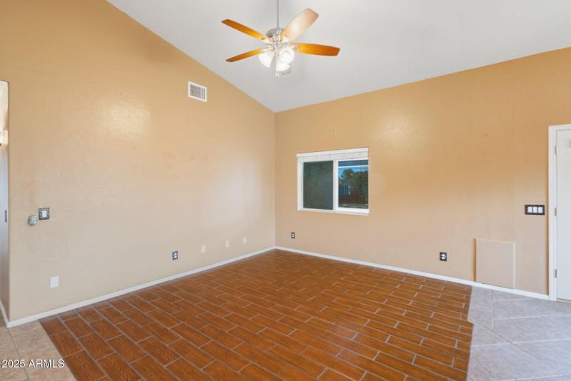 25-web-or-mls-DSC04050-7