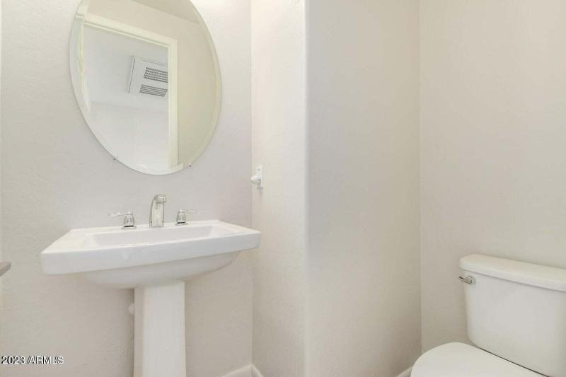 20230513053052138008000000-o