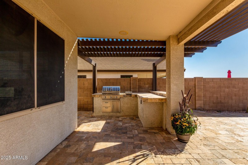 Rear Grounds BBQ and Bar entertainment