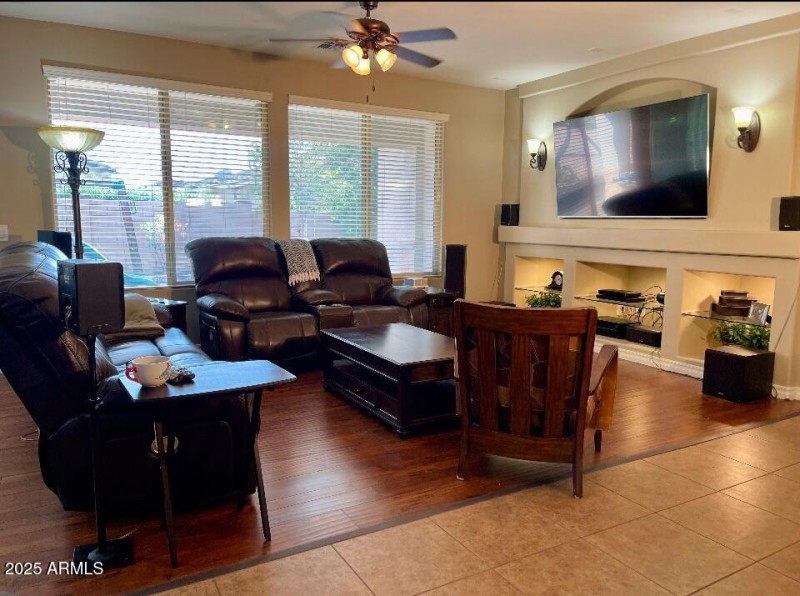 14B21420-36C9-4E5B-8D7F-0D4B5E367829