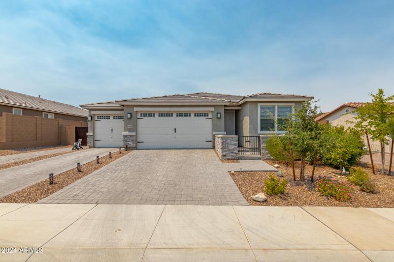 0004-04 - San Miguel