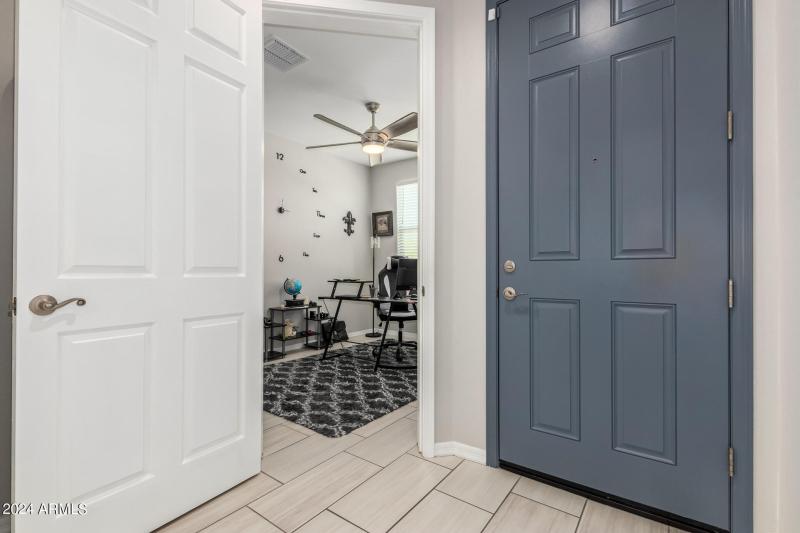 0010-09 - San Miguel