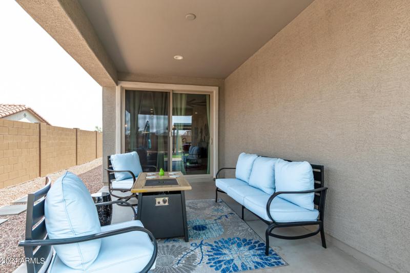 0044-43 - San Miguel