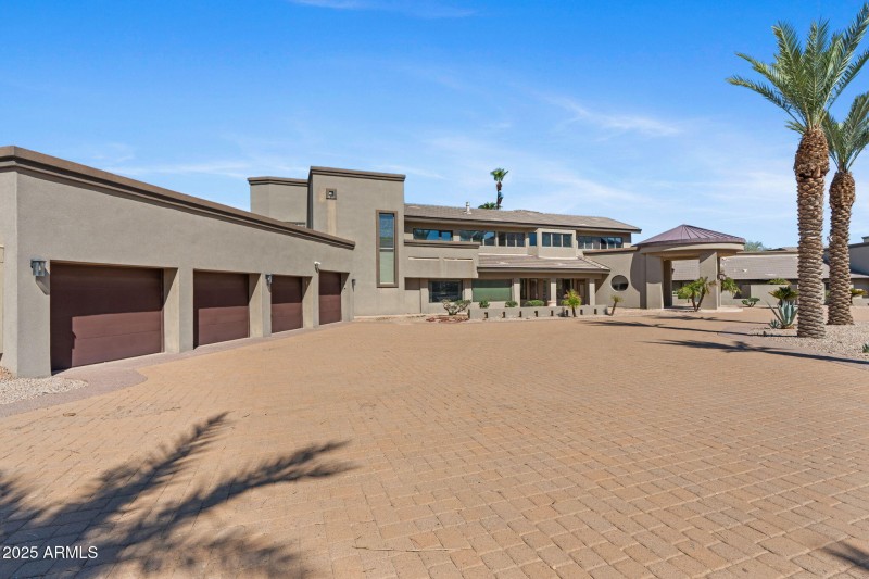 expansive driveway
