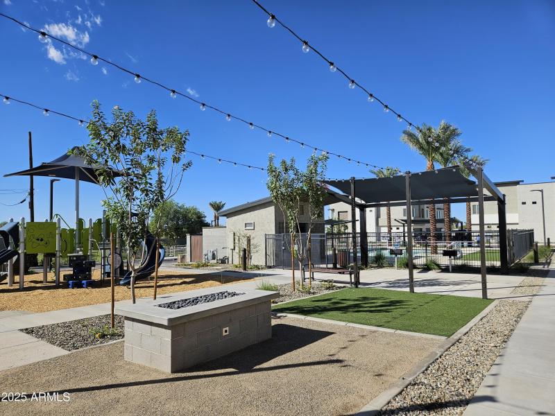 20251003_163233299_iOS