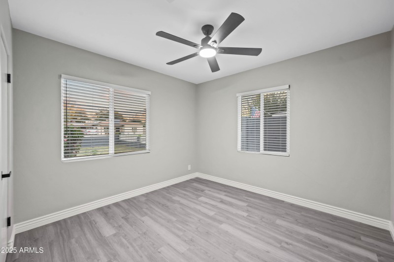 7528 N 60th Ave Glendale AZ 85301-21