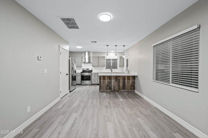 7528 N 60th Ave Glendale AZ 85301-40