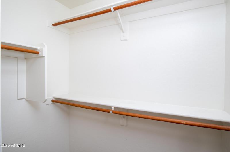 3717 W Santa Cruz Ave-24