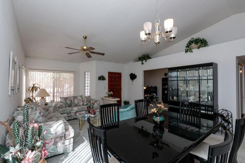 10345 N 62nd ave formal living,dining 3