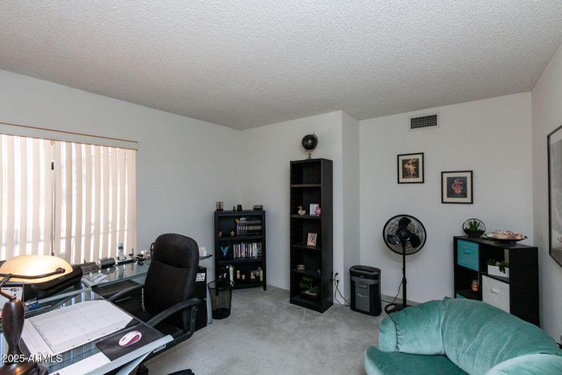 10345 n 62nd ave office or 4th bdrm